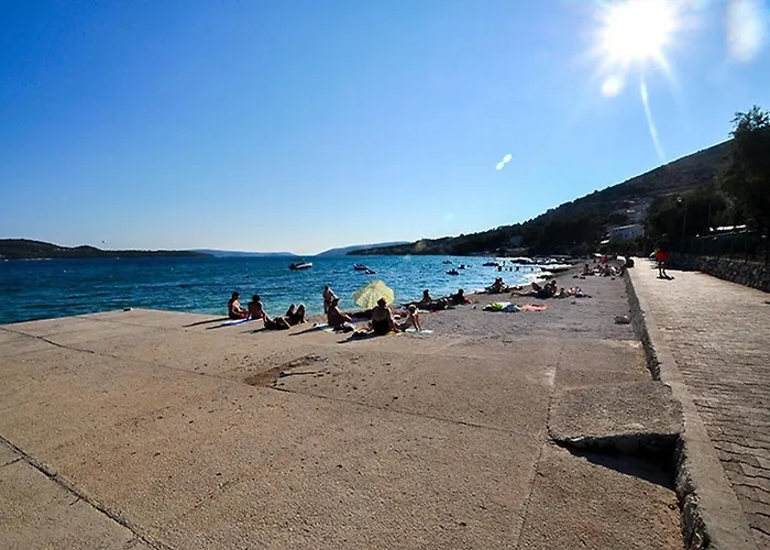 Sunset Cove Seget Ostello Traù